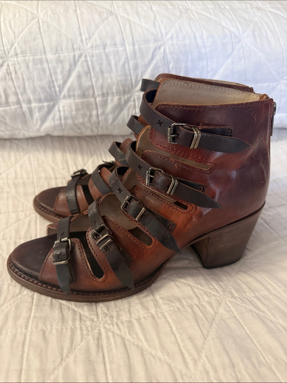 Freebird by Steven Quinn Brown Multi-Strap Leather Gladiator Sandals-Size 9 - Picture 4 of 10